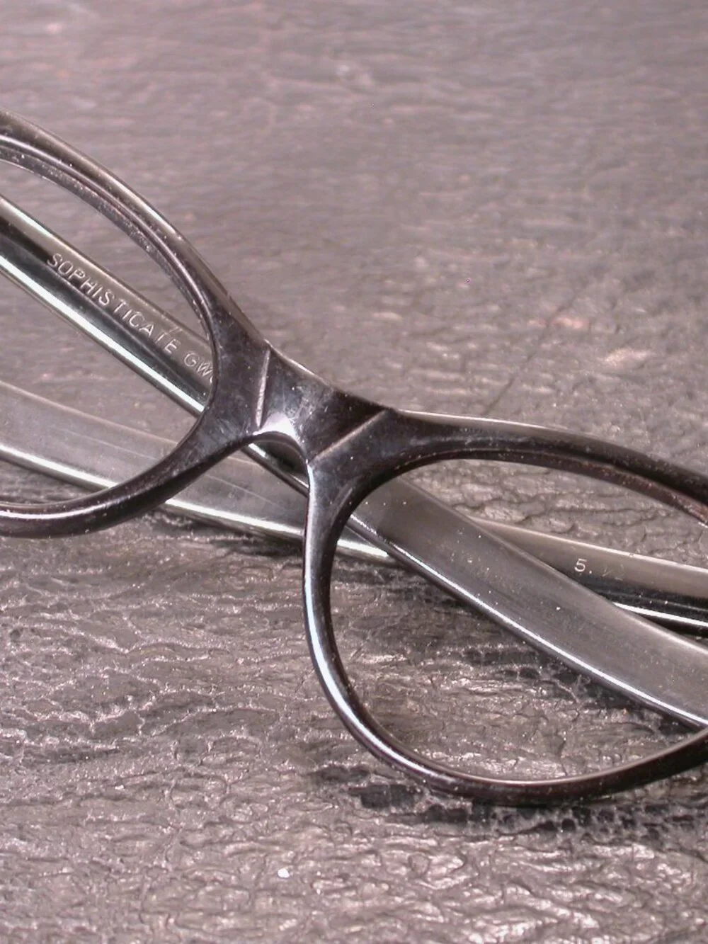 Vintage Sophisticate Black Bold Cat Eye Eyeglasses Frames